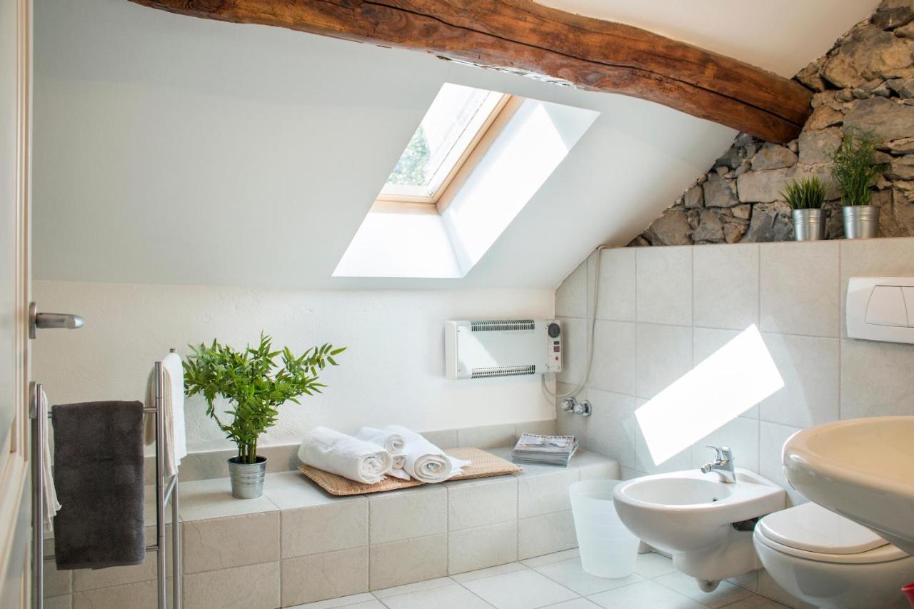 Rustic Suites At The Pier Of Brienno - The House Of Travelers Εξωτερικό φωτογραφία